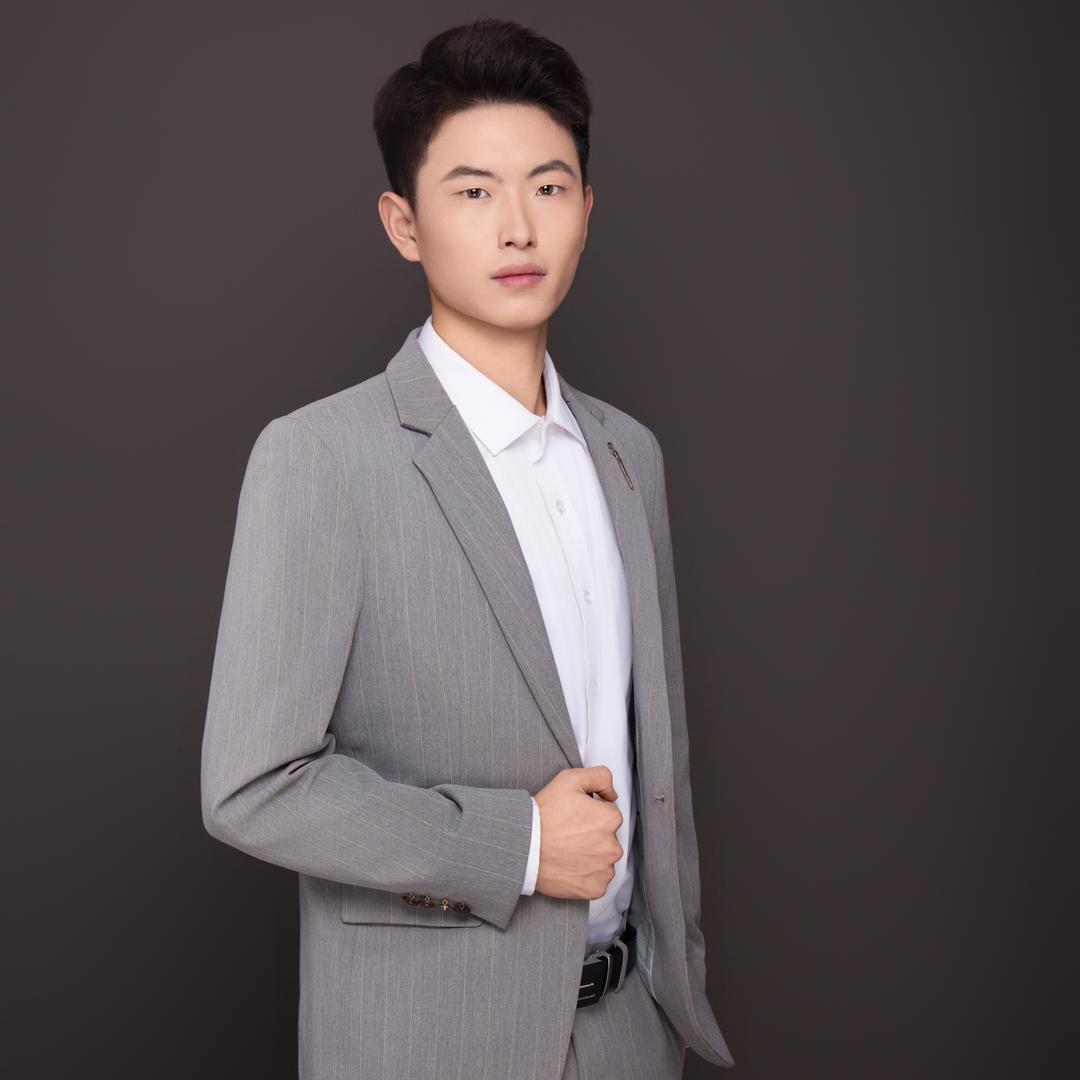 不会武术的-王教