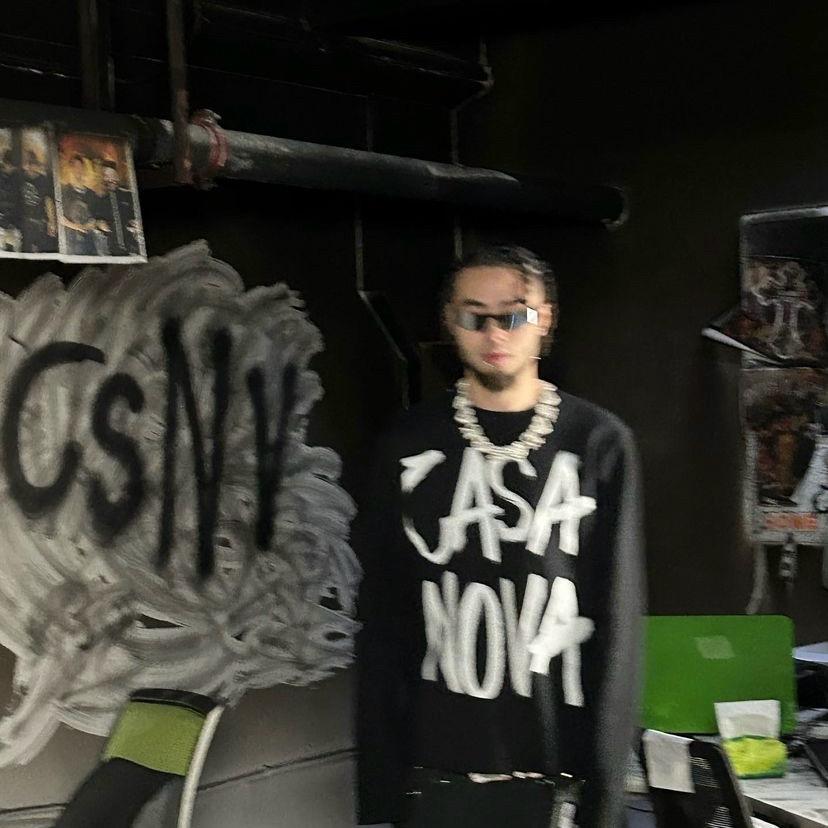 華