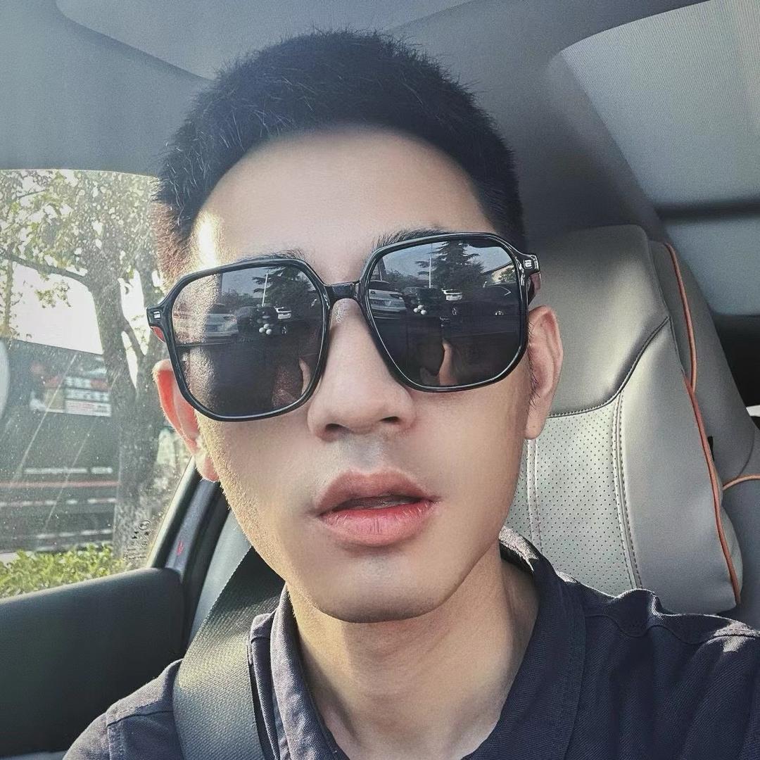 濯不凡