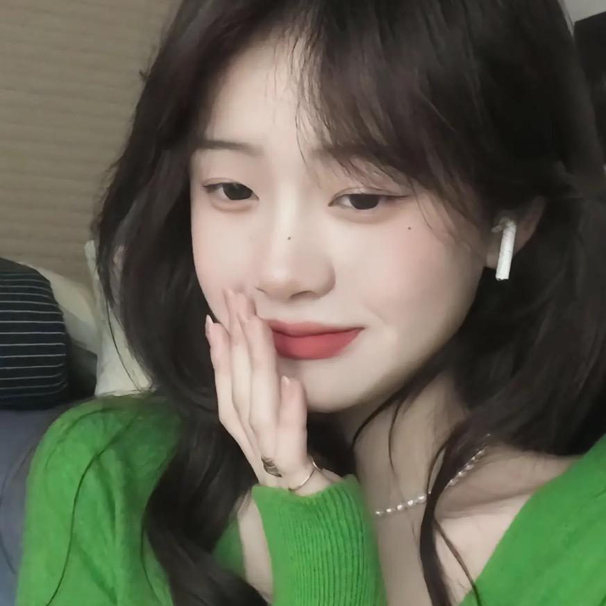 贵州交通大学  悠悠学姐