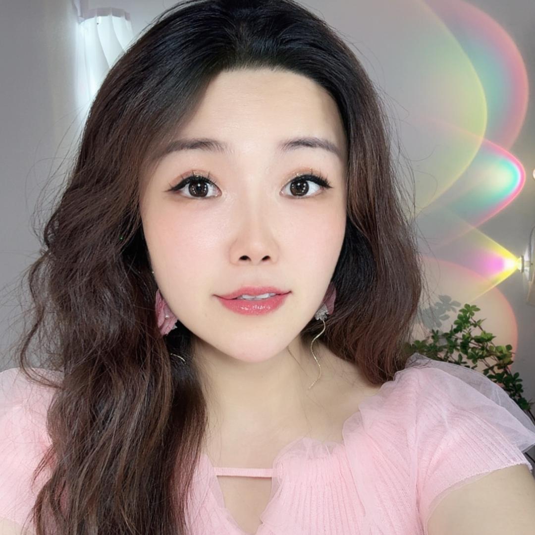 晗晗🧚🏻‍♀️