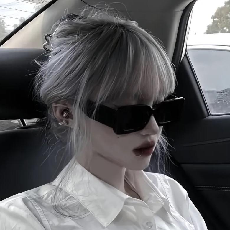 美 芝.