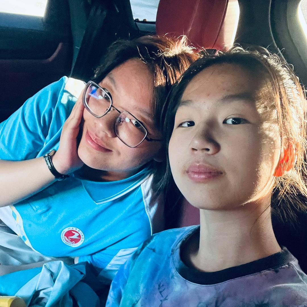 张东红小龙人