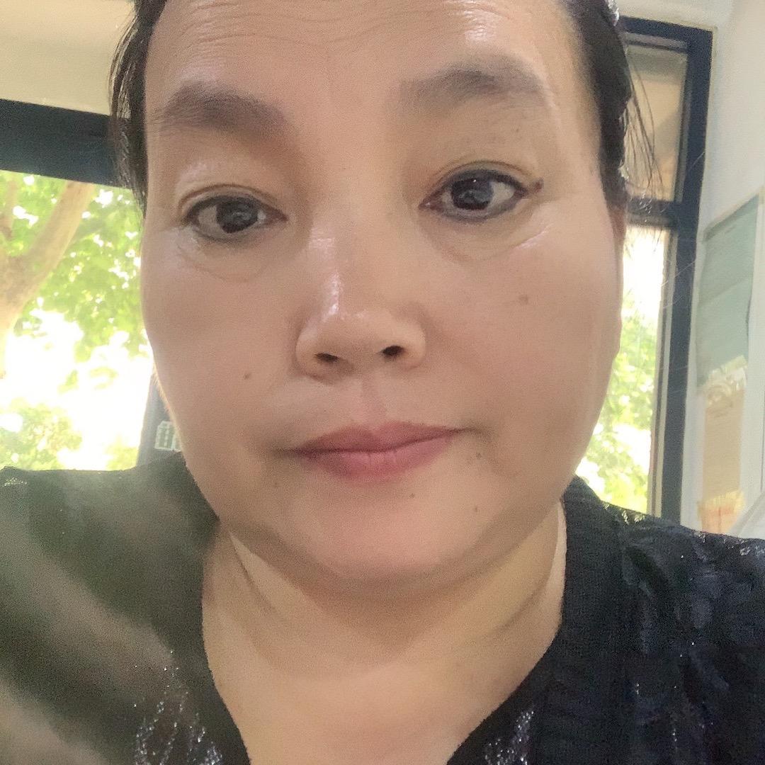 王红