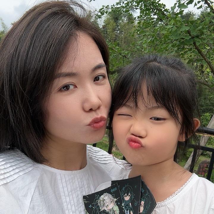 FEI.YU翡语程明霞