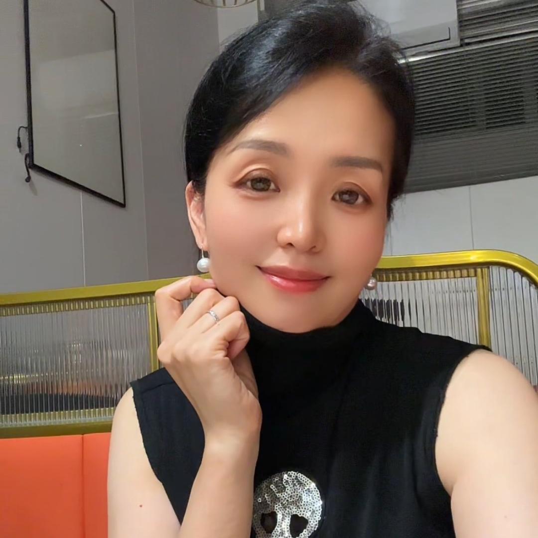月小妹