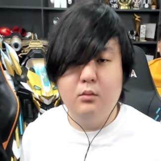 陈伯（快剪王）最快的职业选手