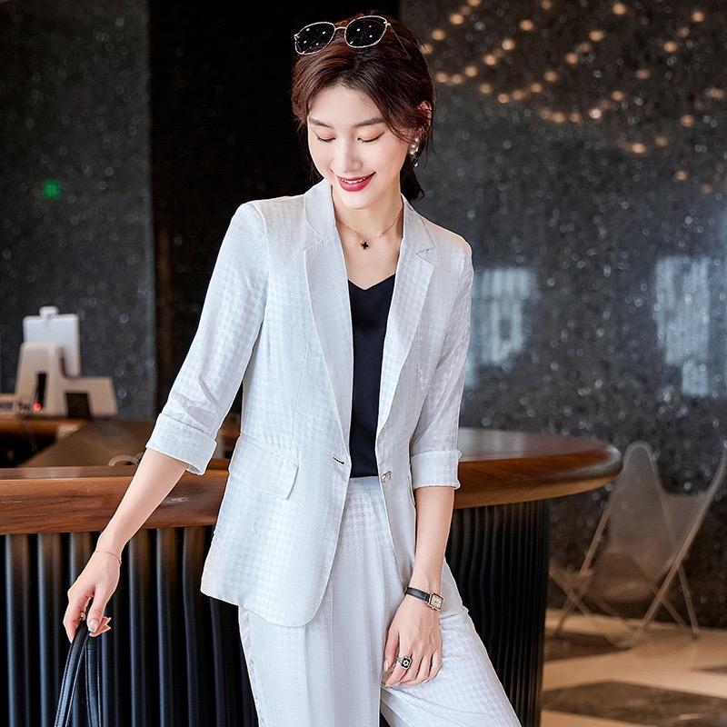 @优伊服饰