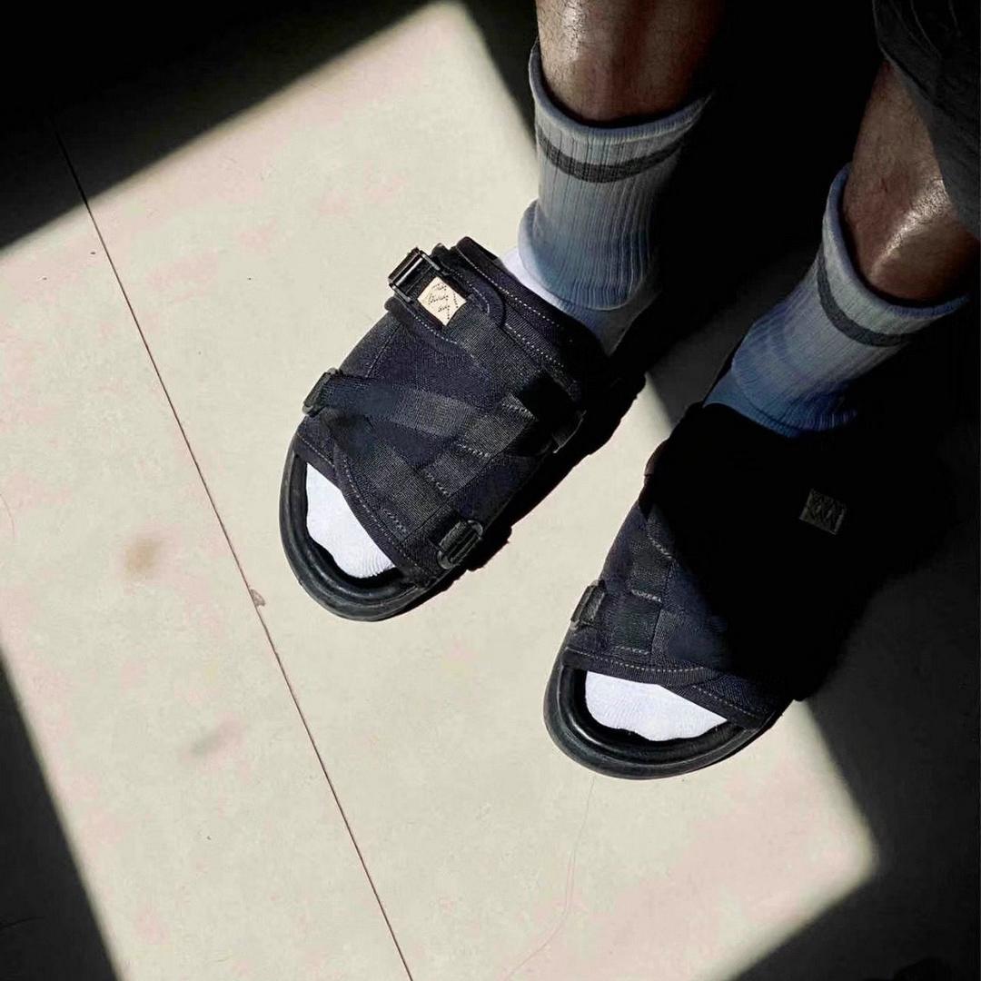 CHRISTO VISVIM潮牌拖鞋