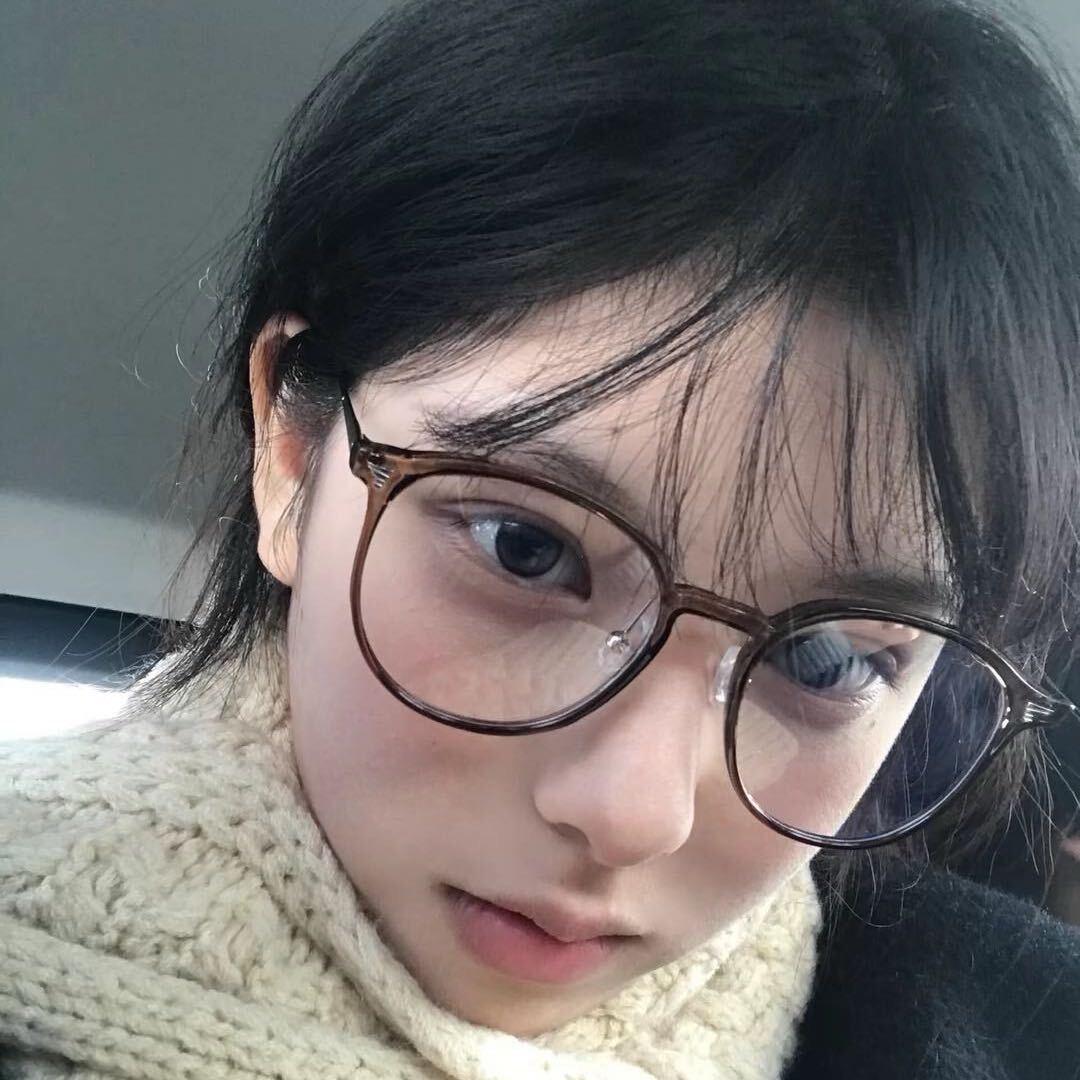 诗颖
