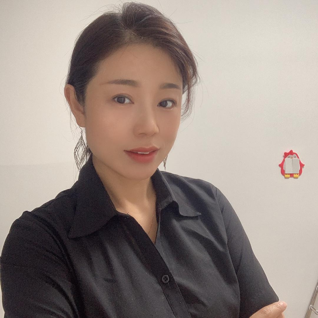 陈多潮流小铺子