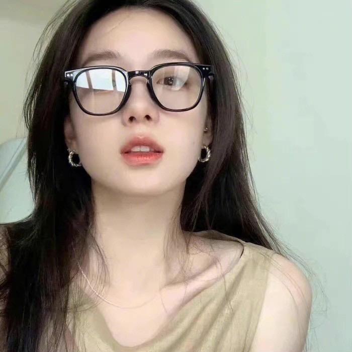 __Na Na.