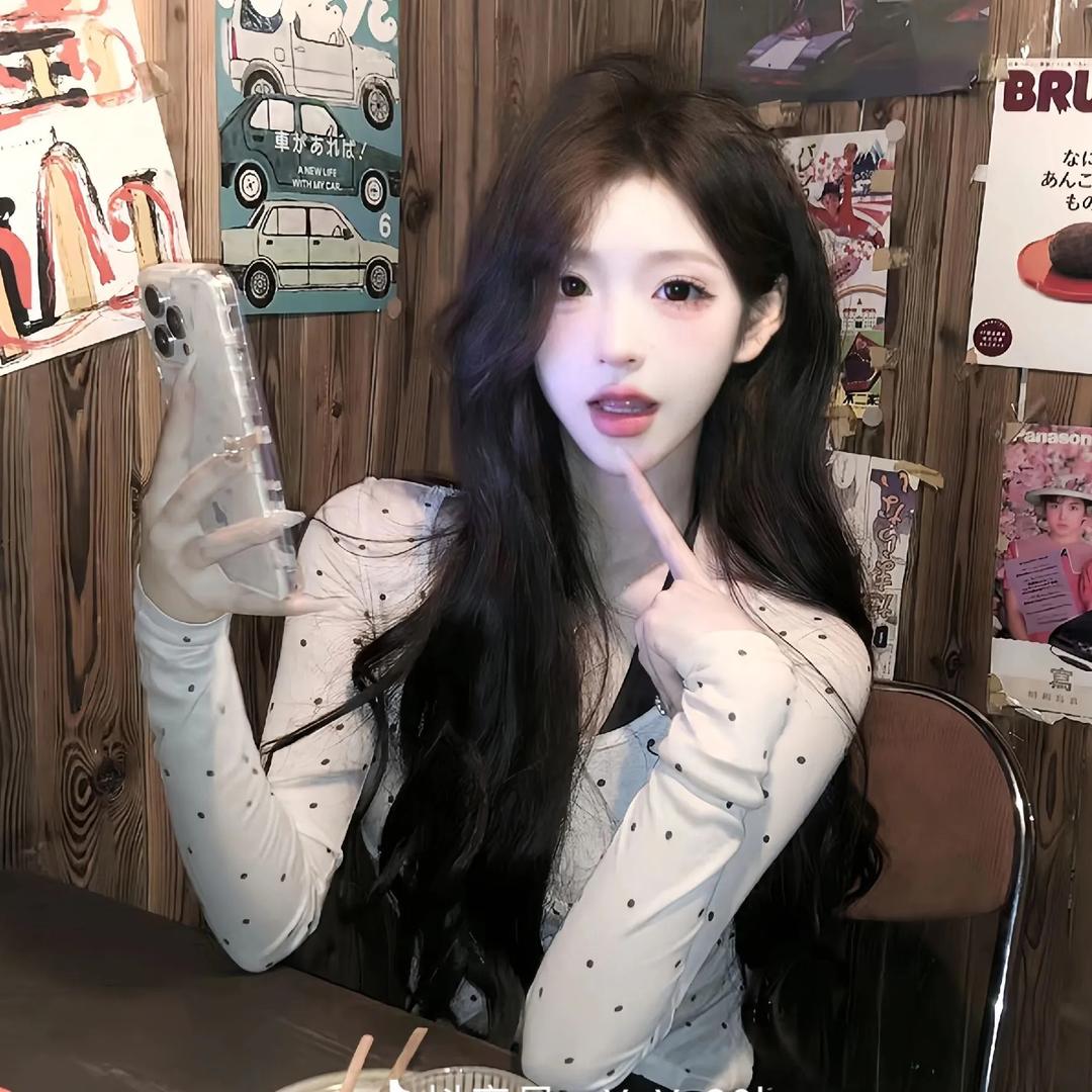 ⋯