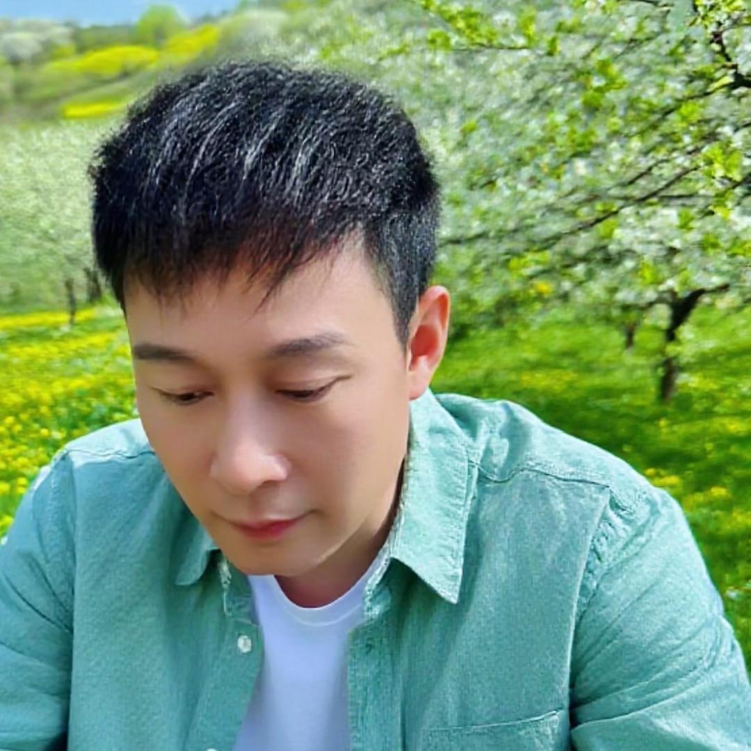 寻梦天涯.何贤兵