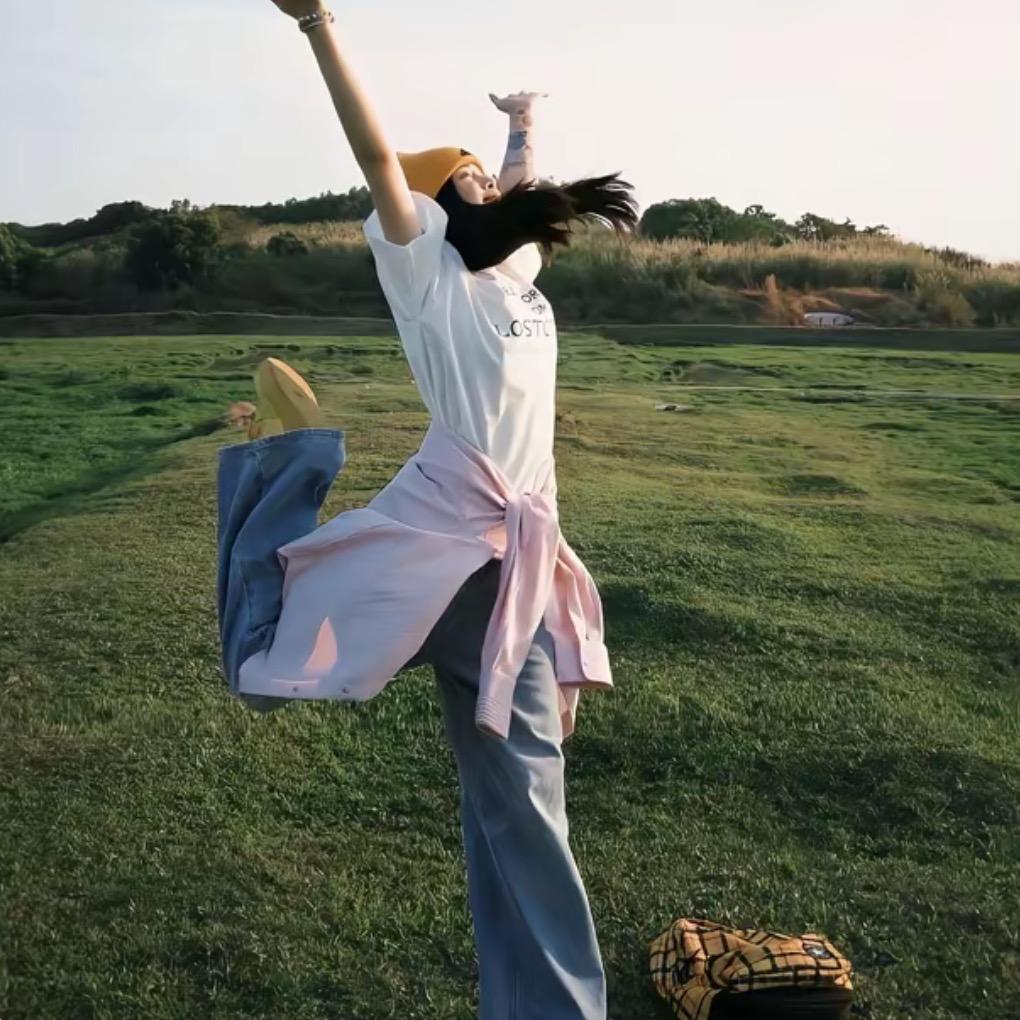 小美.