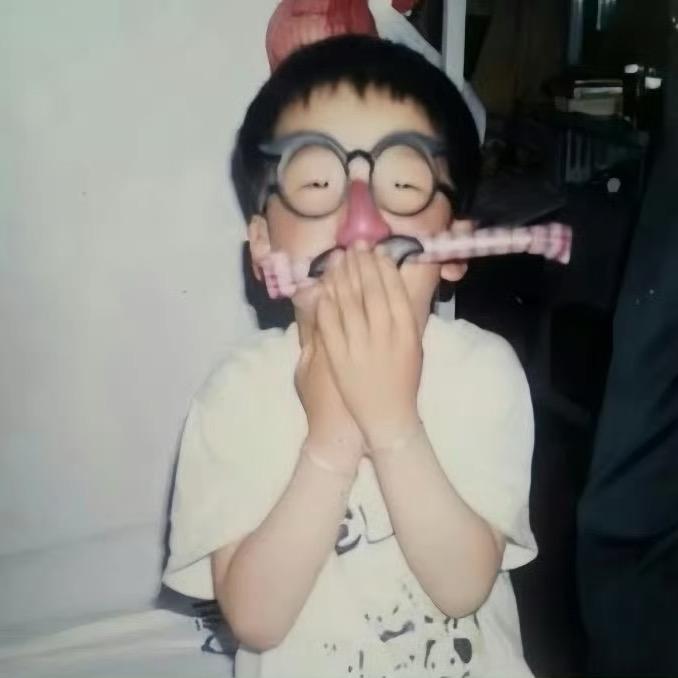 与夏梦里.