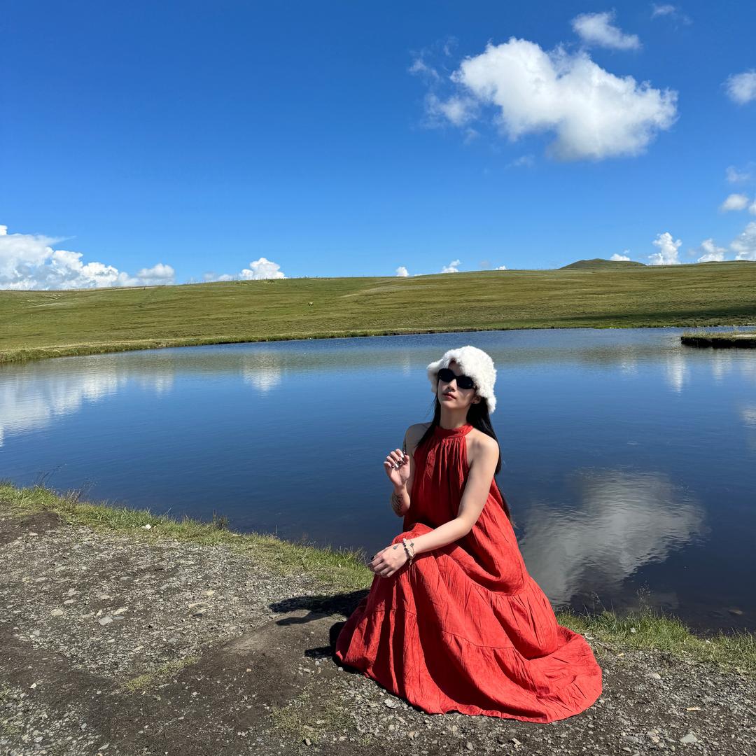 小何吖