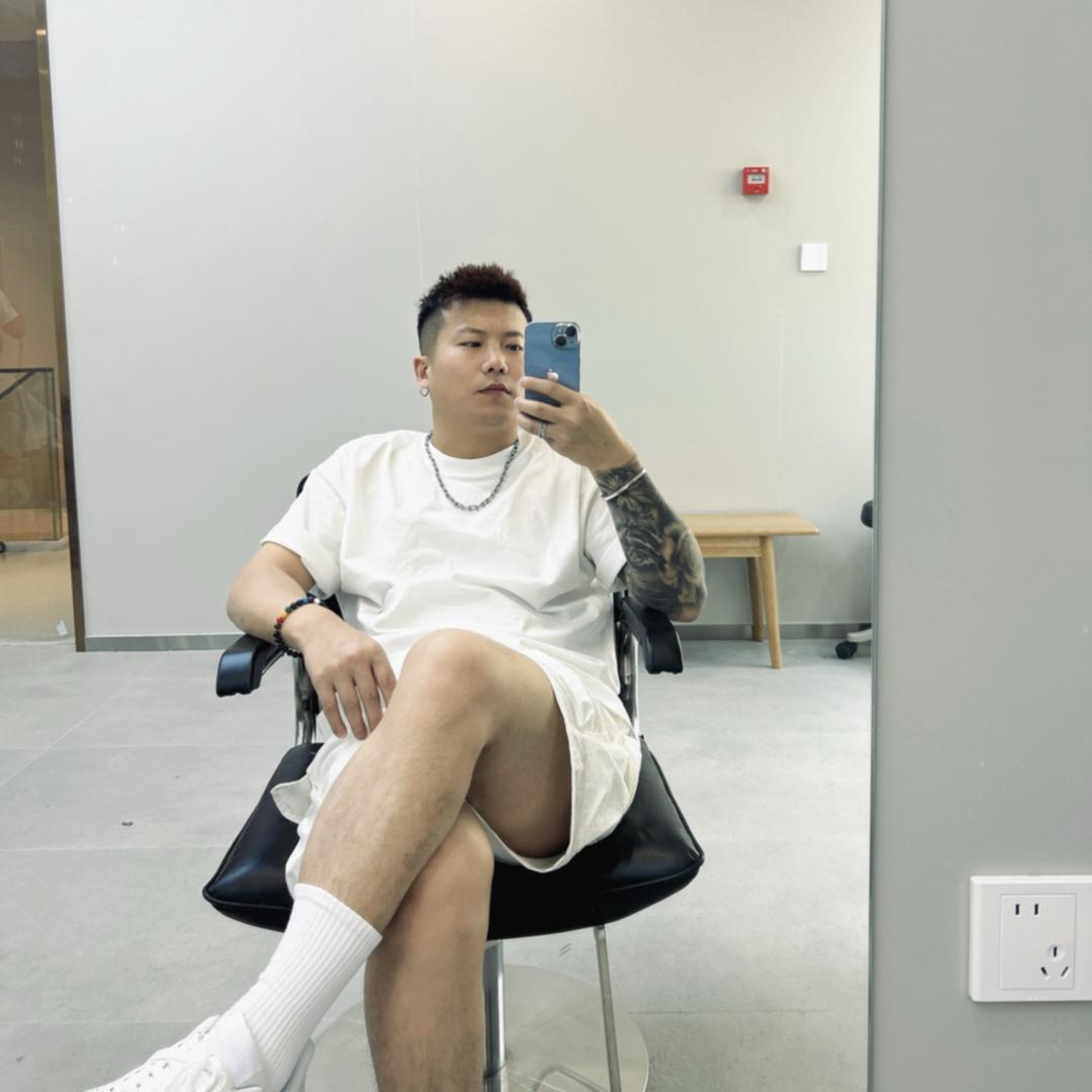 北京悦时尚美发沙龙