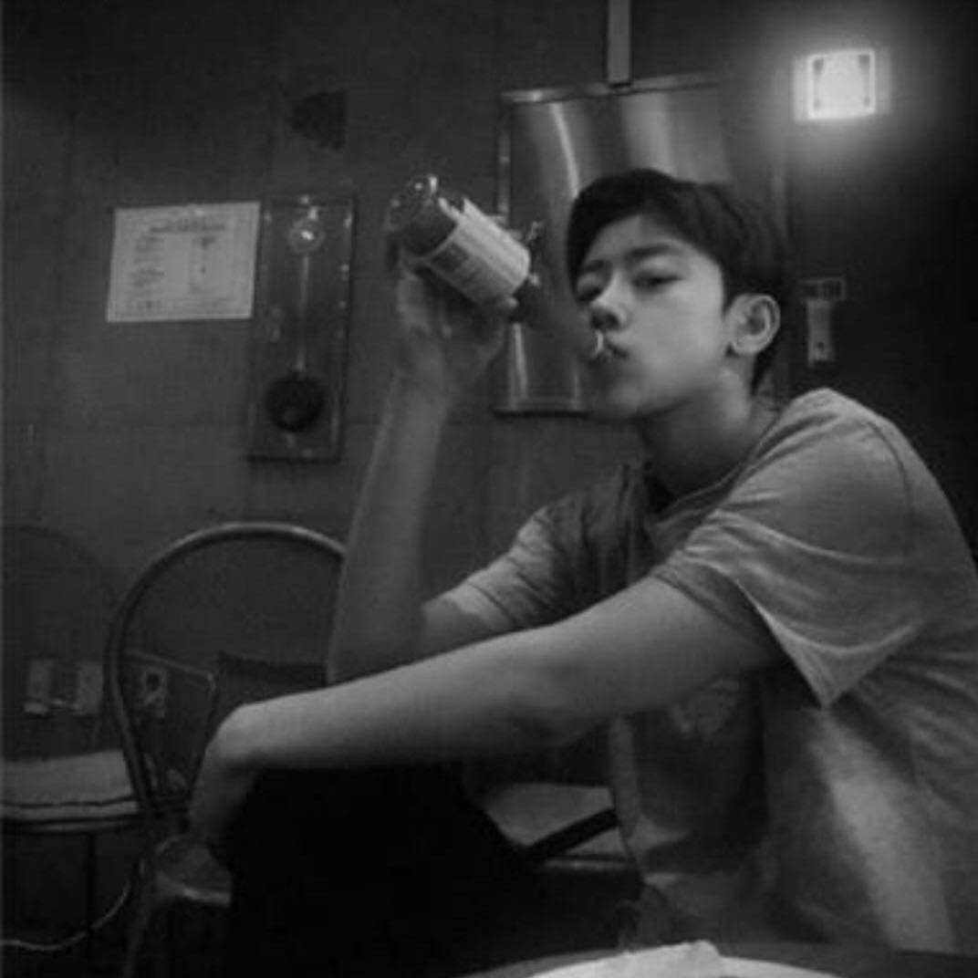 一只小青蛙