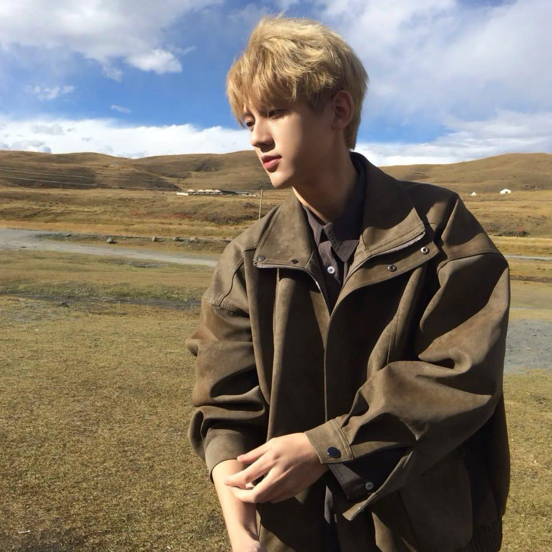 你老公出去了吗