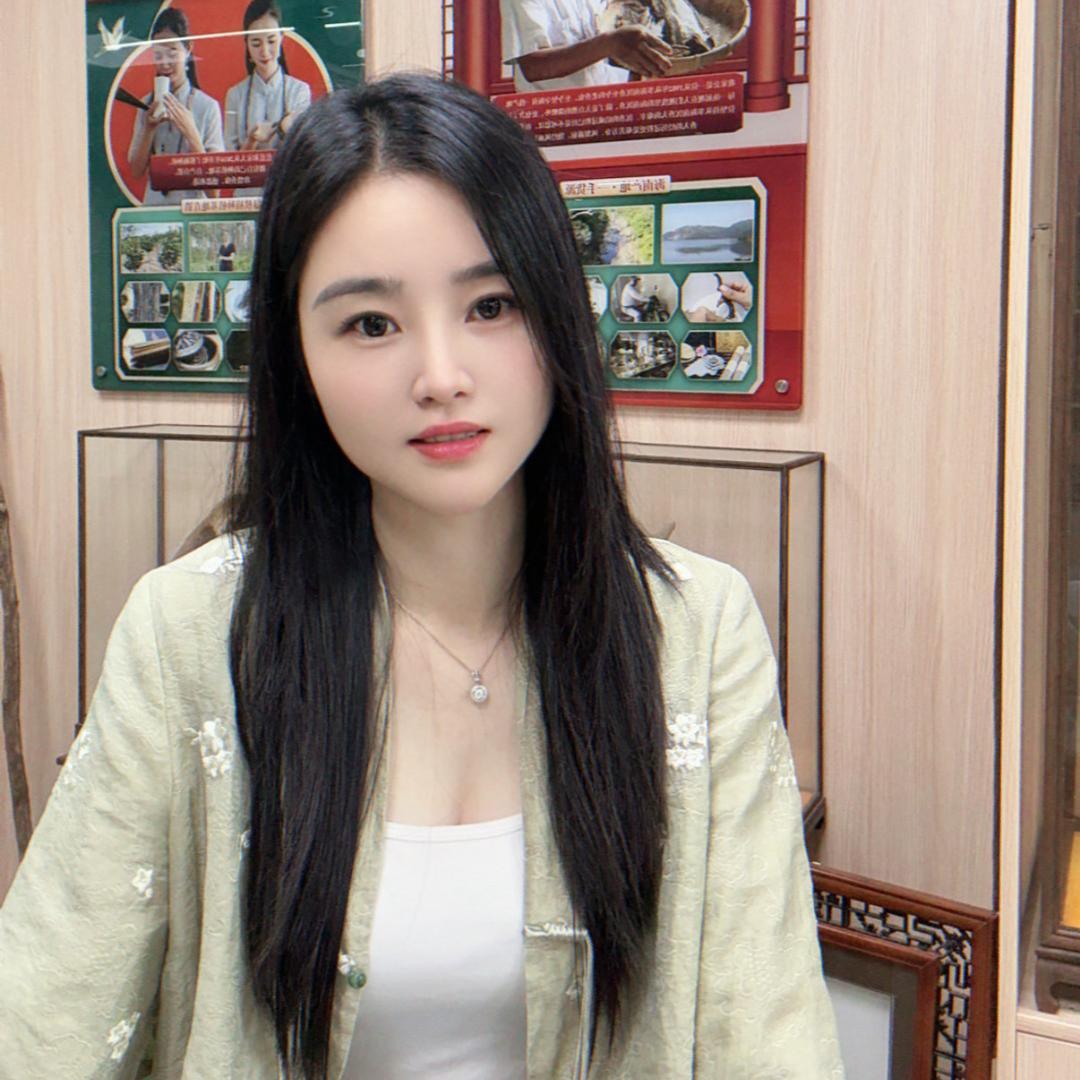 菲菲沉香店