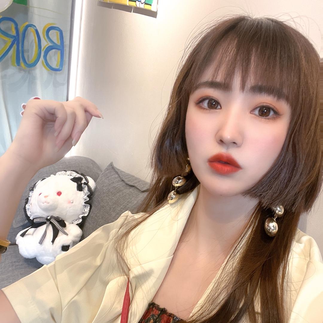 璐十九😼