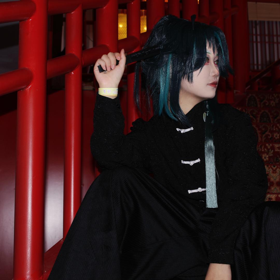 是霜玥不是双月