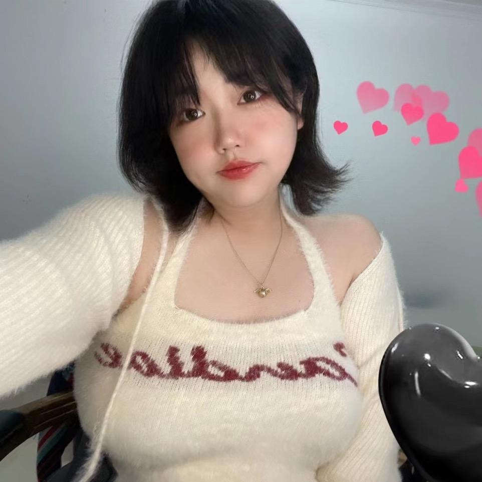 垃圾女孩（什刹海拍立得女摄）