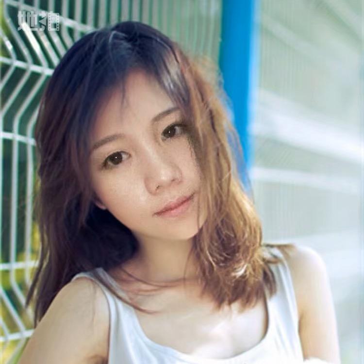 月悦吖