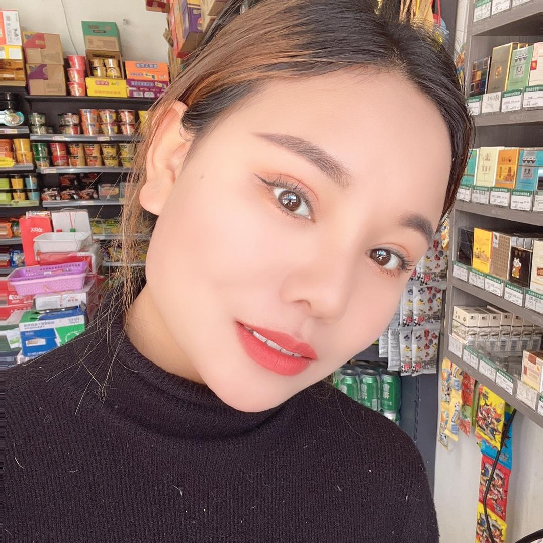 陈淋子六月六便利店