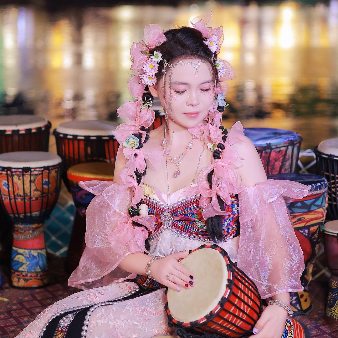 岩岩吃喝玩乐