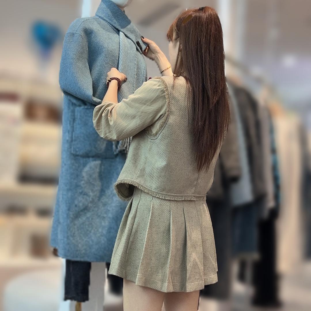 ◡̈° 淺·笑  、吥语^