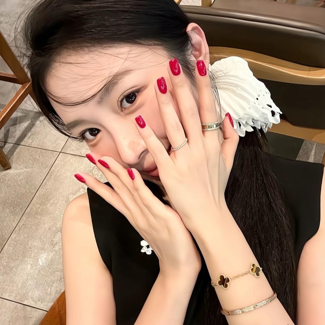 爱自己多一点/.