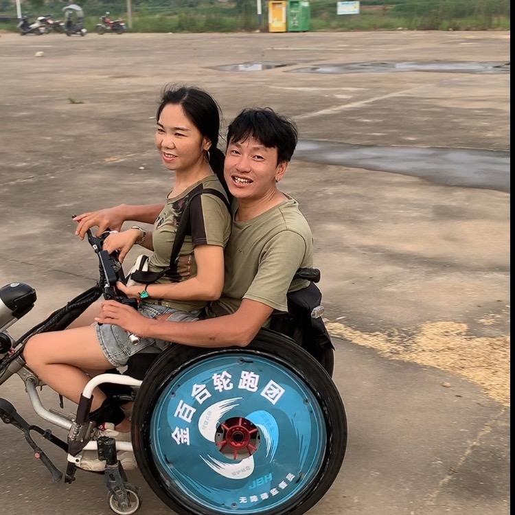 潮汕二林（汇淳洗发水潮汕总代理