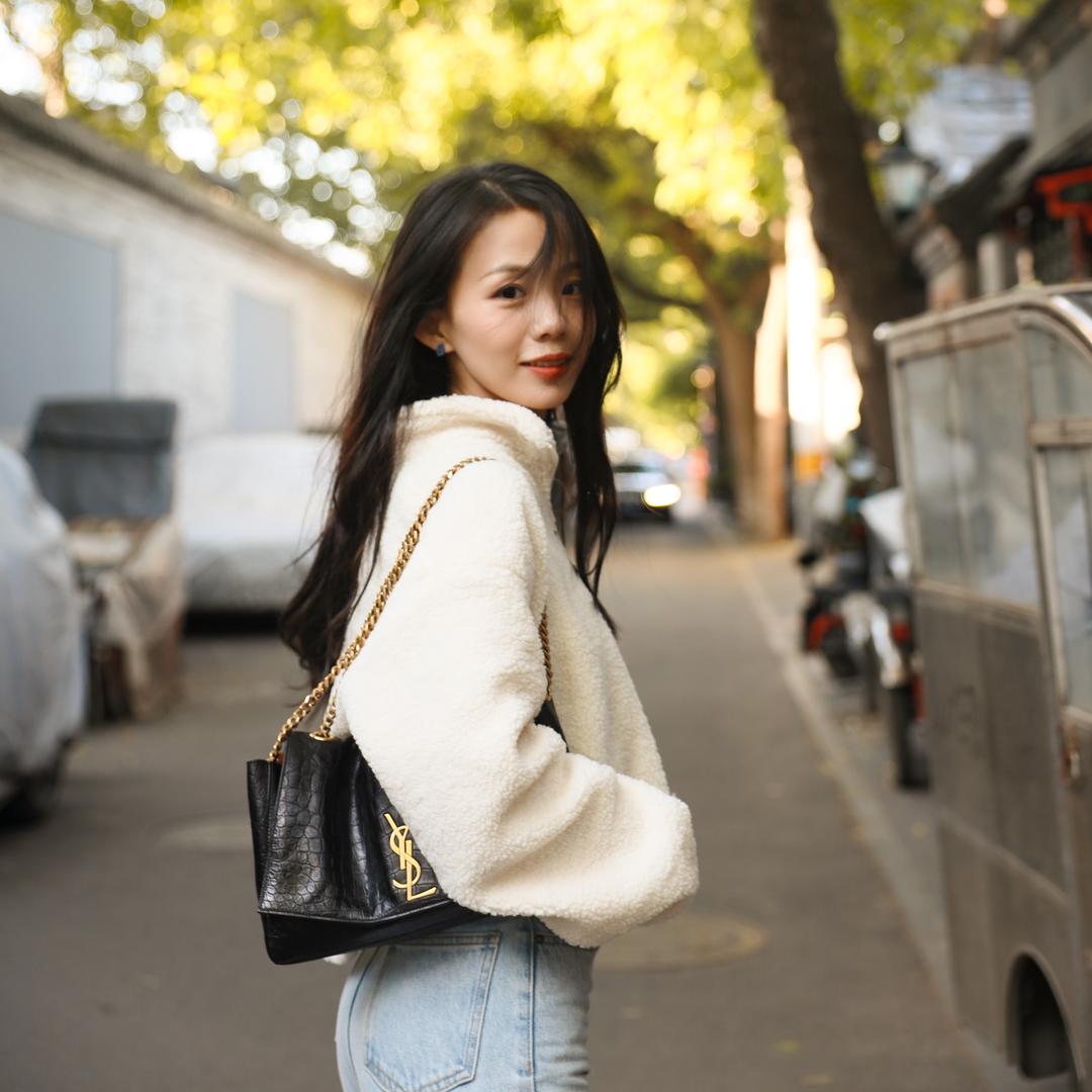 Claire梦小姐
