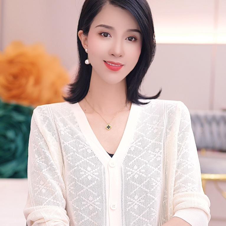 策丽轻奢女装