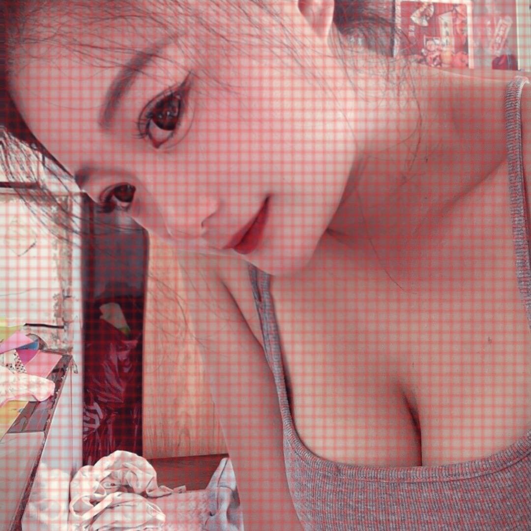 悲伤女人