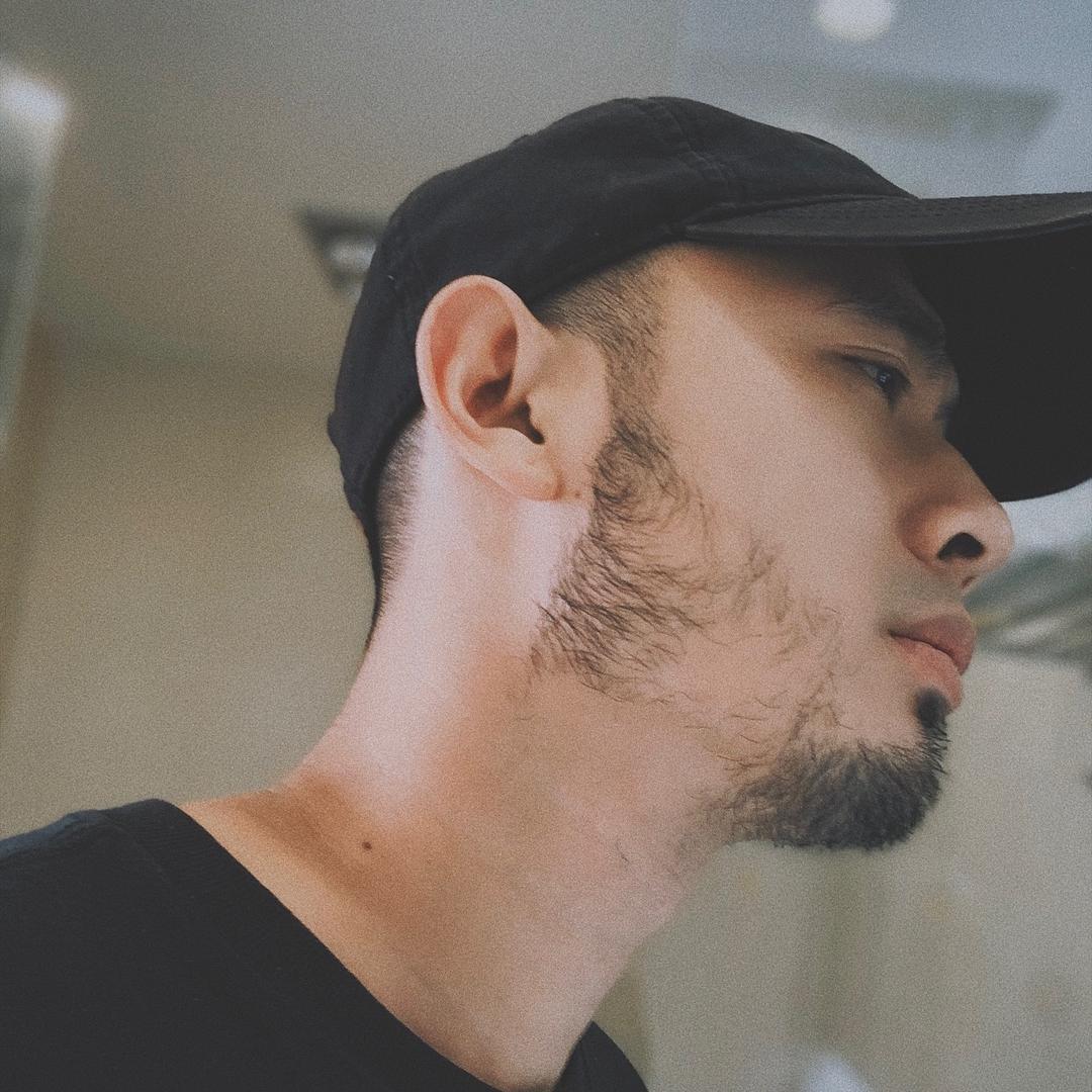 老王不是隔壁的