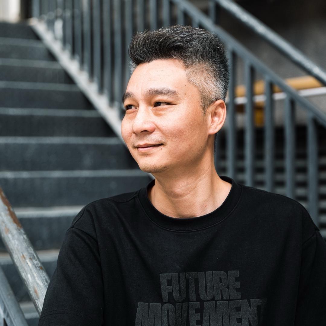 于导侃球