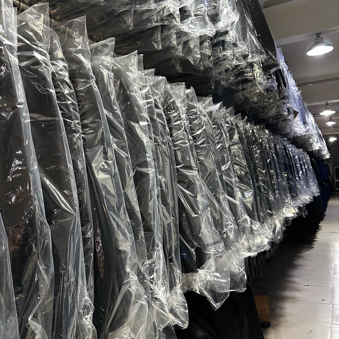 喜路威顿工厂店