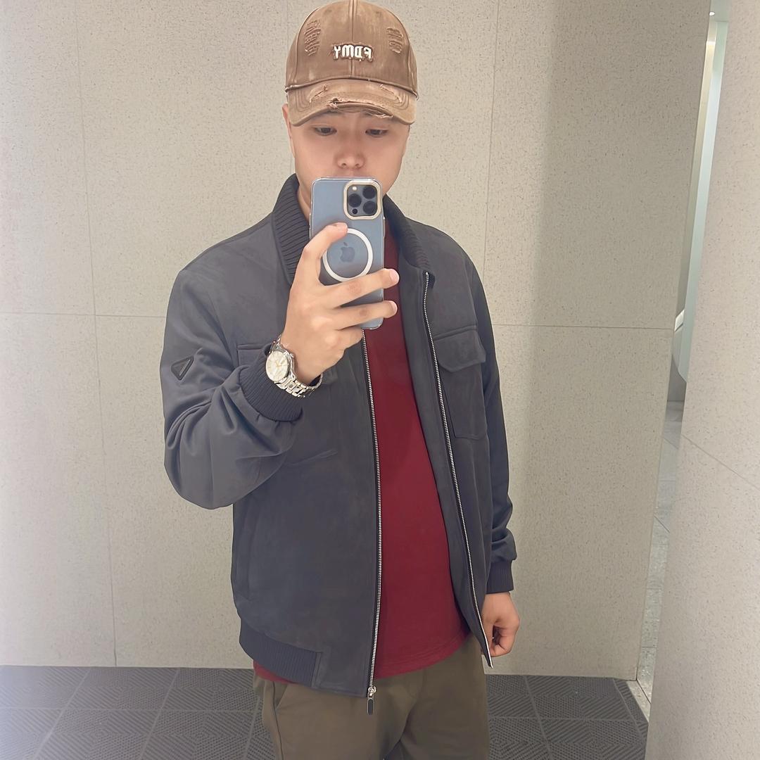 🐒丁克大叔🐒已上线🎬