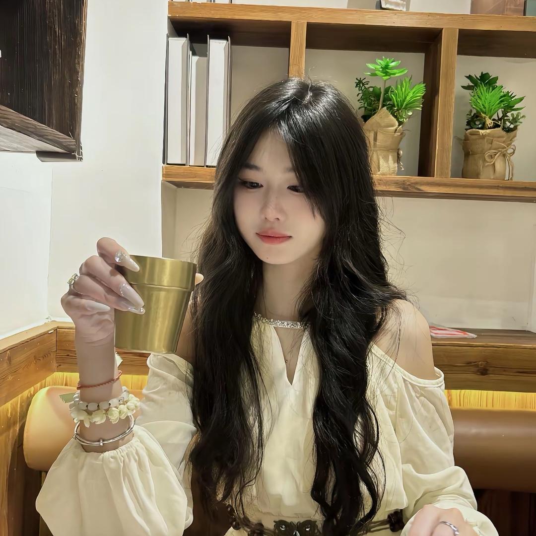 宇宙无敌旋屁王古娜拉老咸鱼翻身美少女.