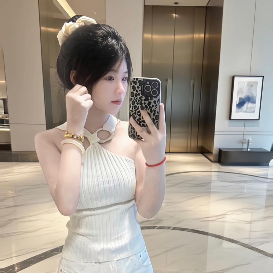 小美在工厂🦋~