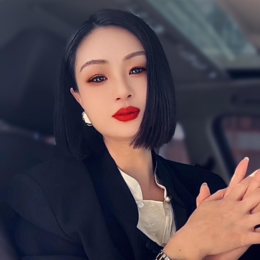 尉氏王英女装
