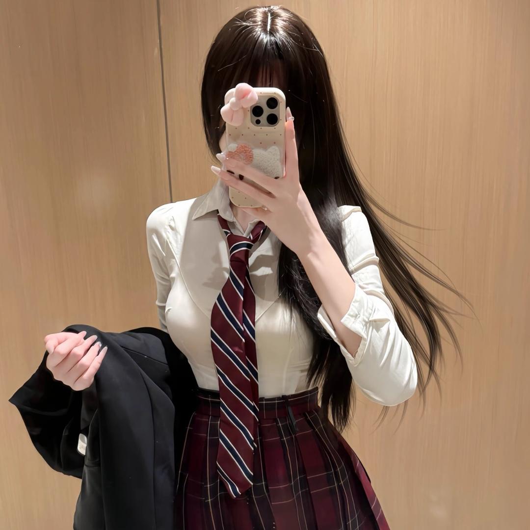 暴躁御姐