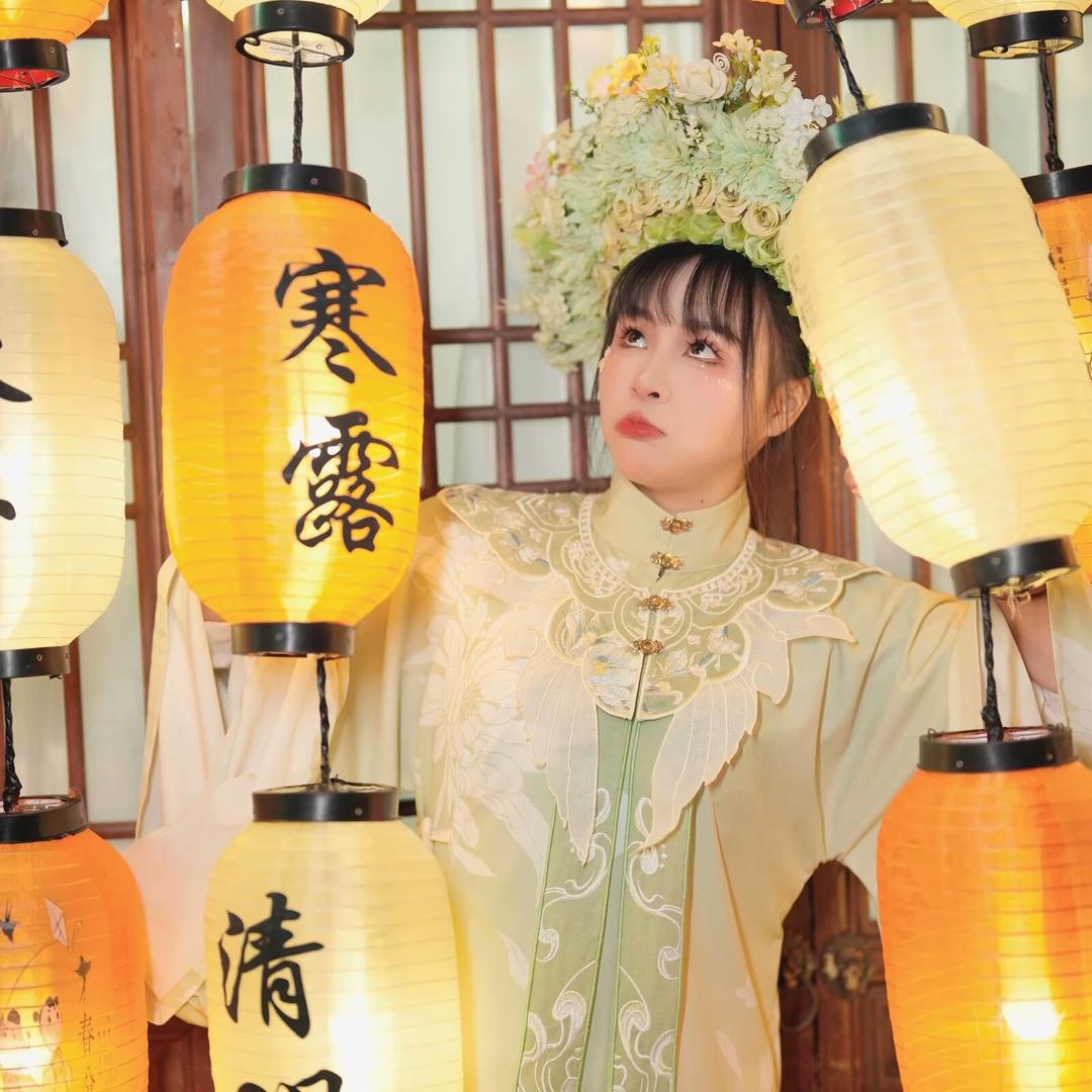 小妖怪😎