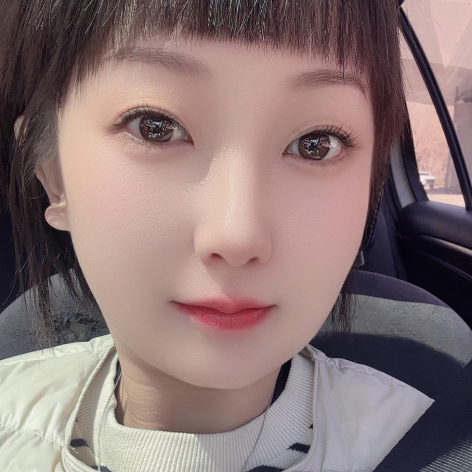 长春巷街小串烧烤店大洋子