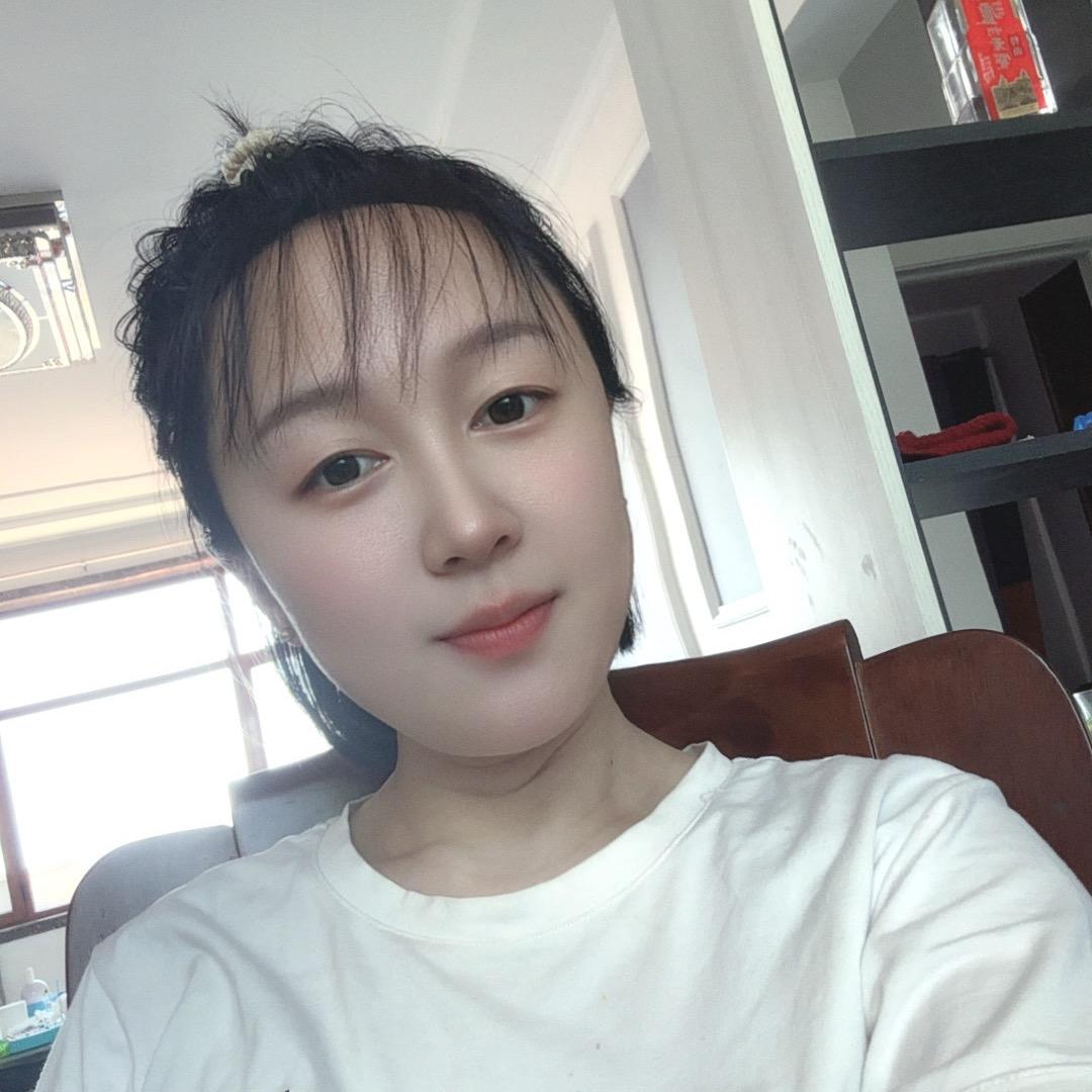 是阔阔吖。