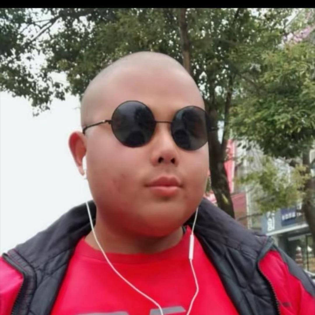 良子·想把大胃袋变小🔥