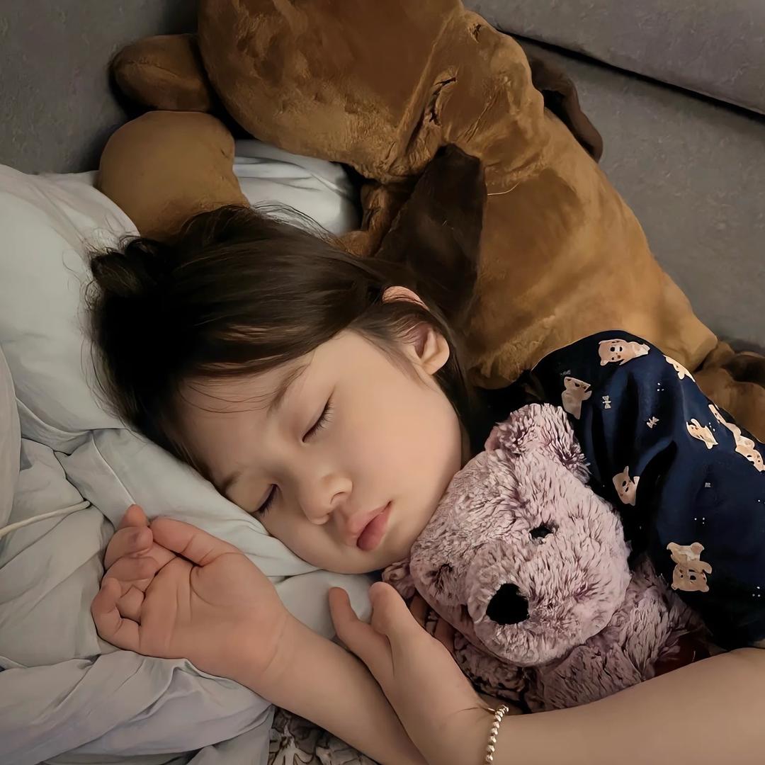 依庚.